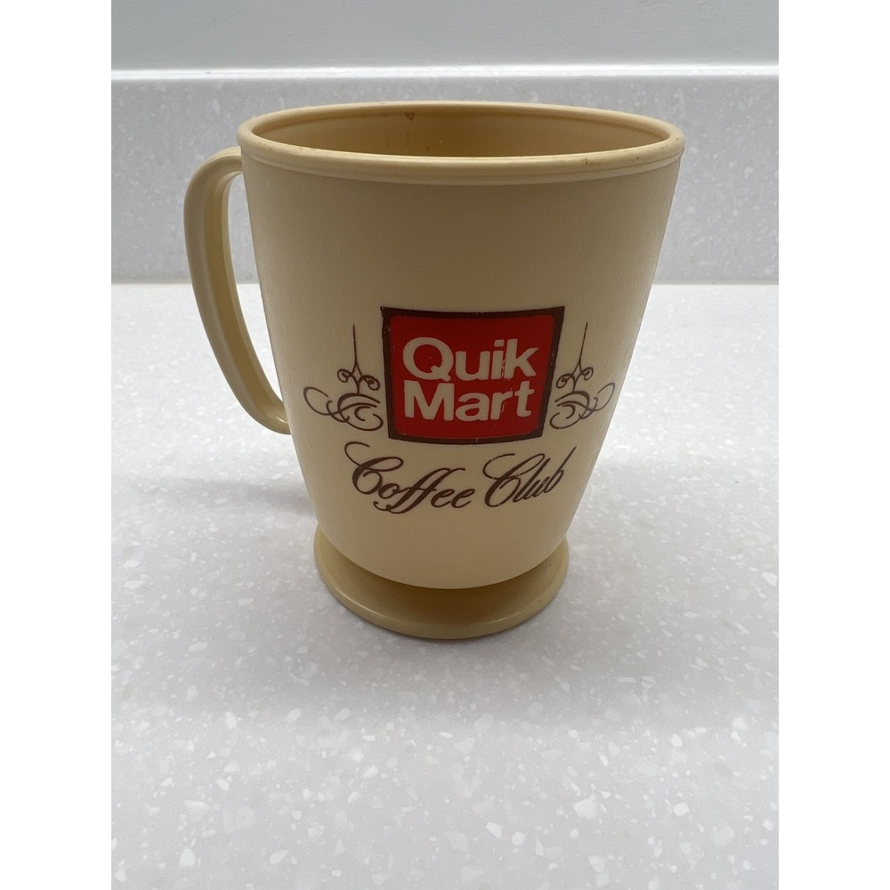 Vintage QUIK MART COFFEE CLUB Plastic Travel Coffee Cup Mug Tan
